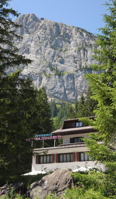 Residence Regina Delle Dolomiti Rocca Pietore Ruang foto