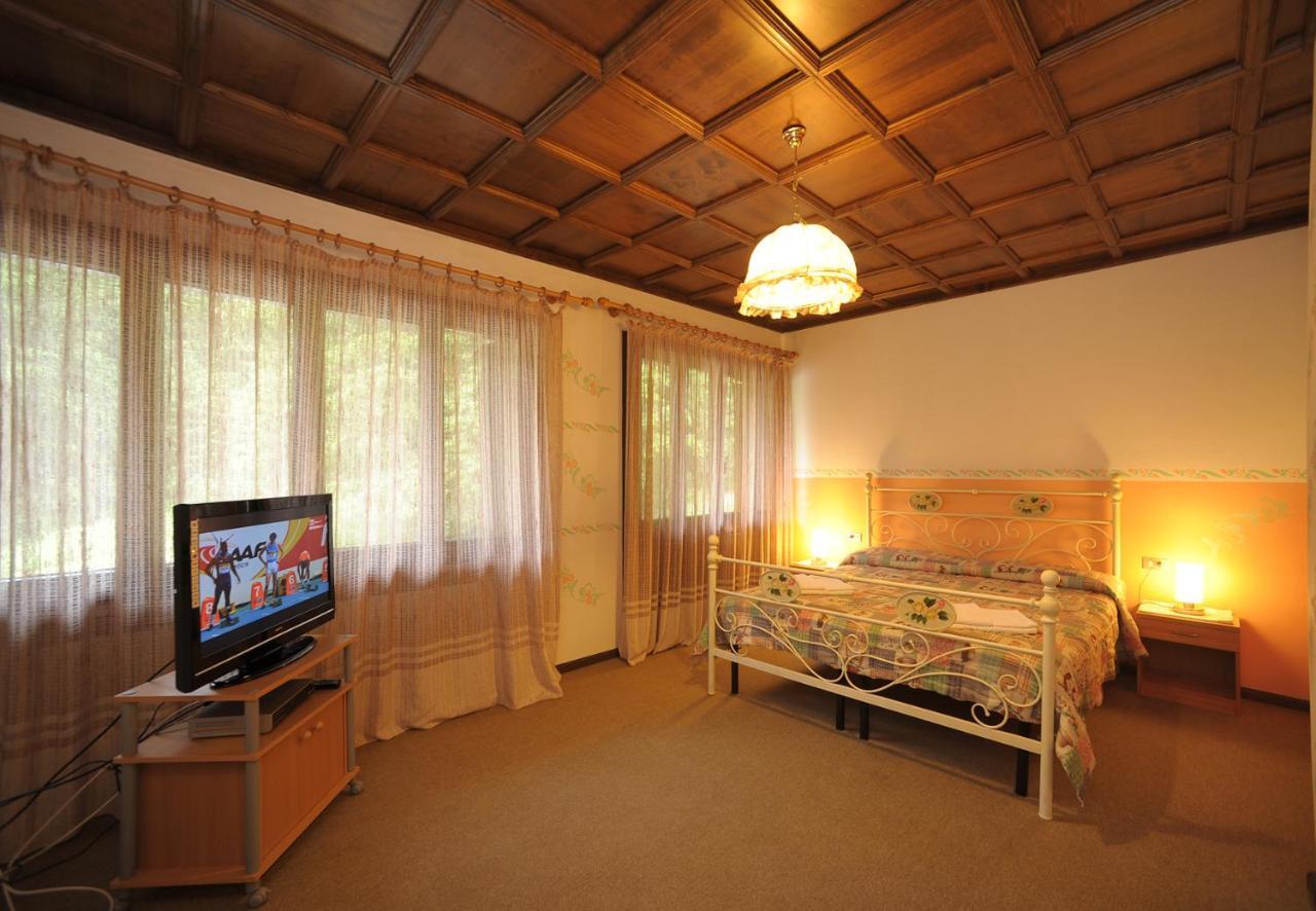 Residence Regina Delle Dolomiti Rocca Pietore Bagian luar foto