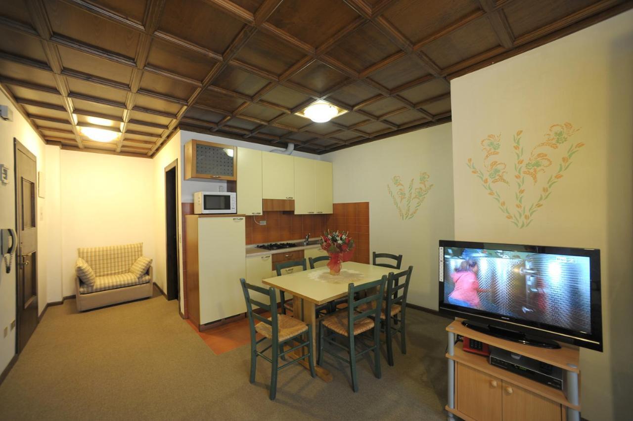 Residence Regina Delle Dolomiti Rocca Pietore Bagian luar foto
